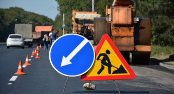 В Архангельске снова перекрыли часть Троицкого проспекта