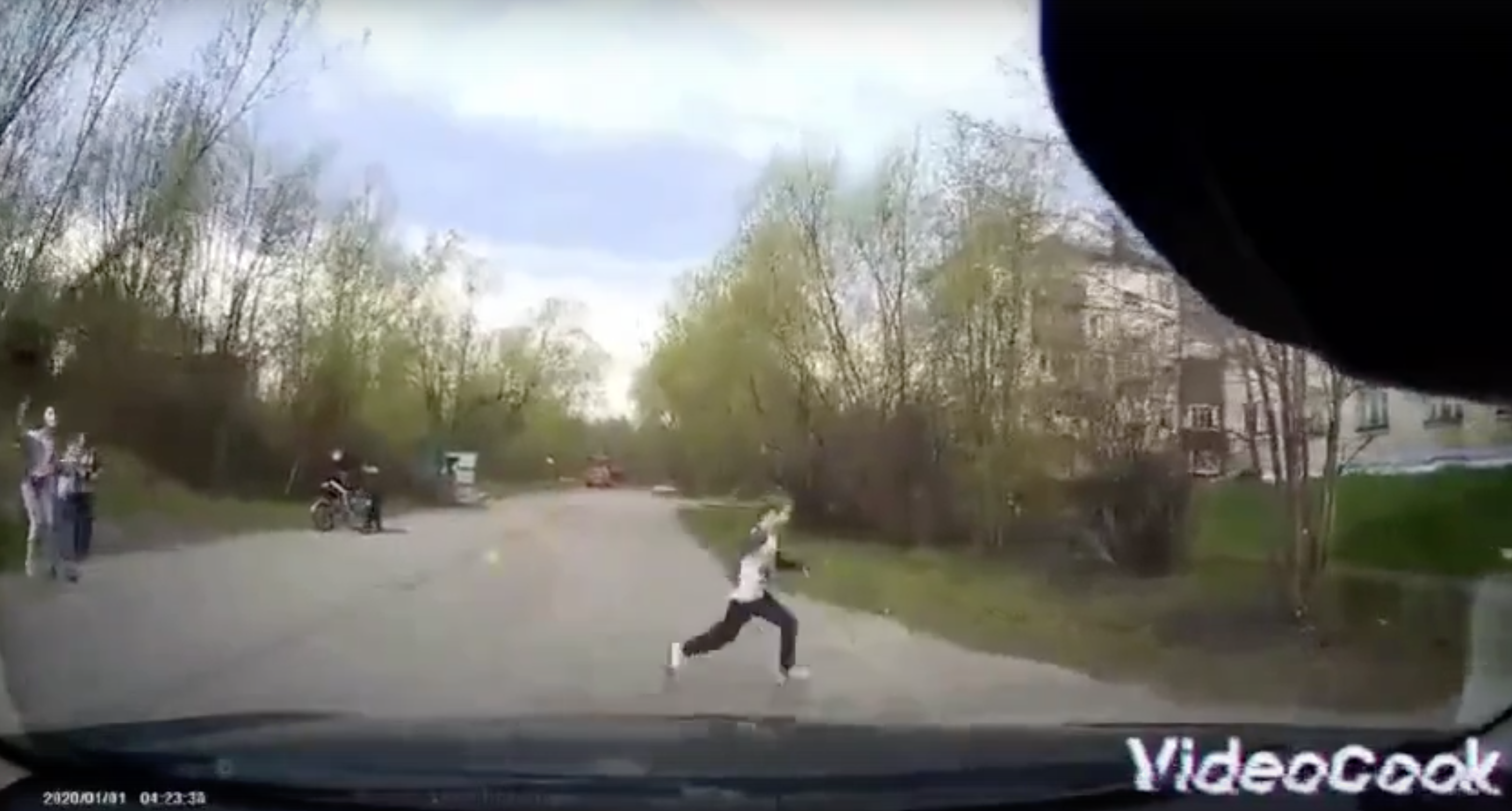 Ваше мнение. Опасные игры подростков