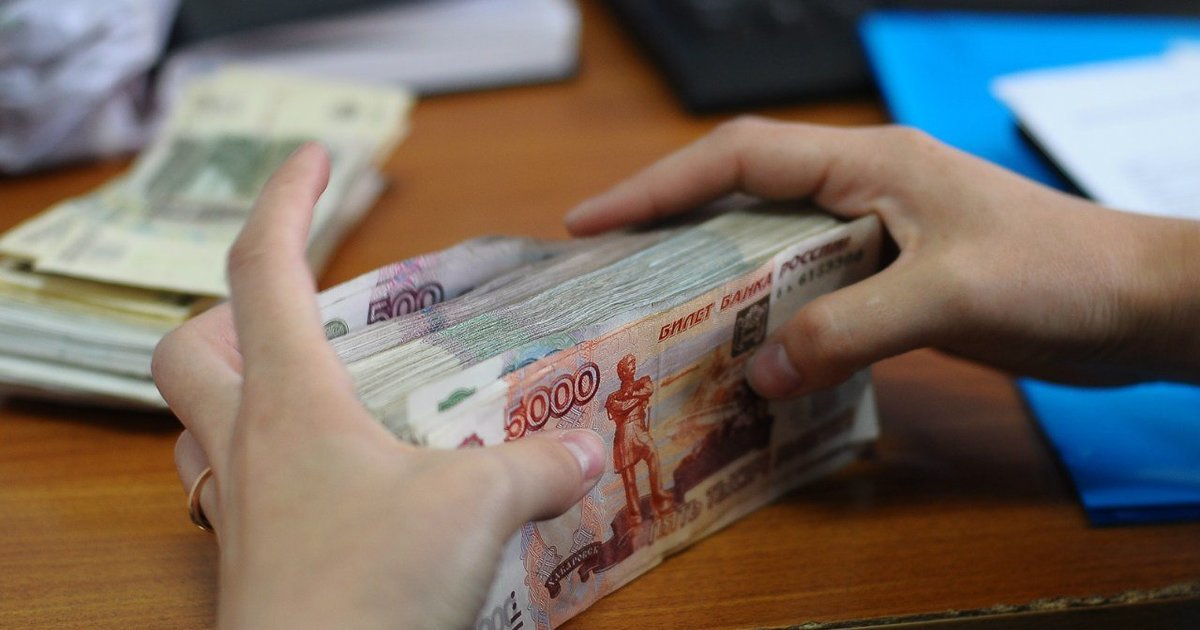 Архангельск занял 57-е место (из 100) по уровню зарплат