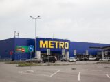 Работницу архангельского «Метро» обвиняют в присвоении 1,6 миллиона рублей